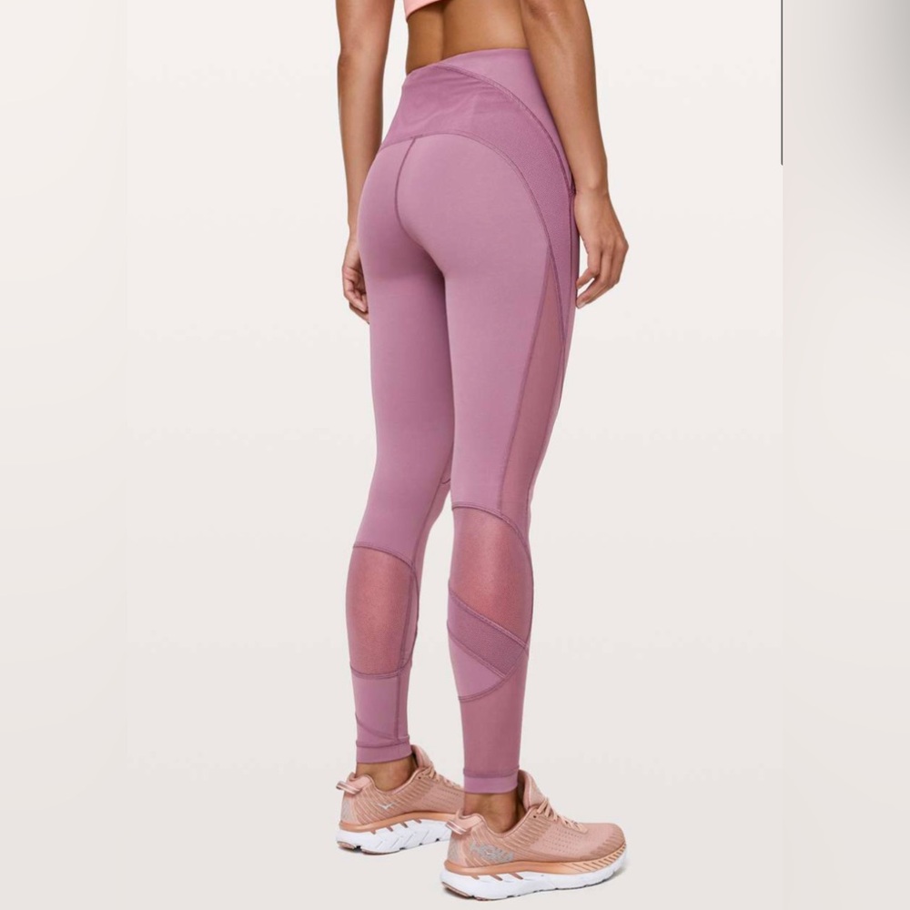 Lululemon Clear The Court Tight *28" in Figue (Blush)